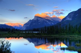 山水清新风景图片下载